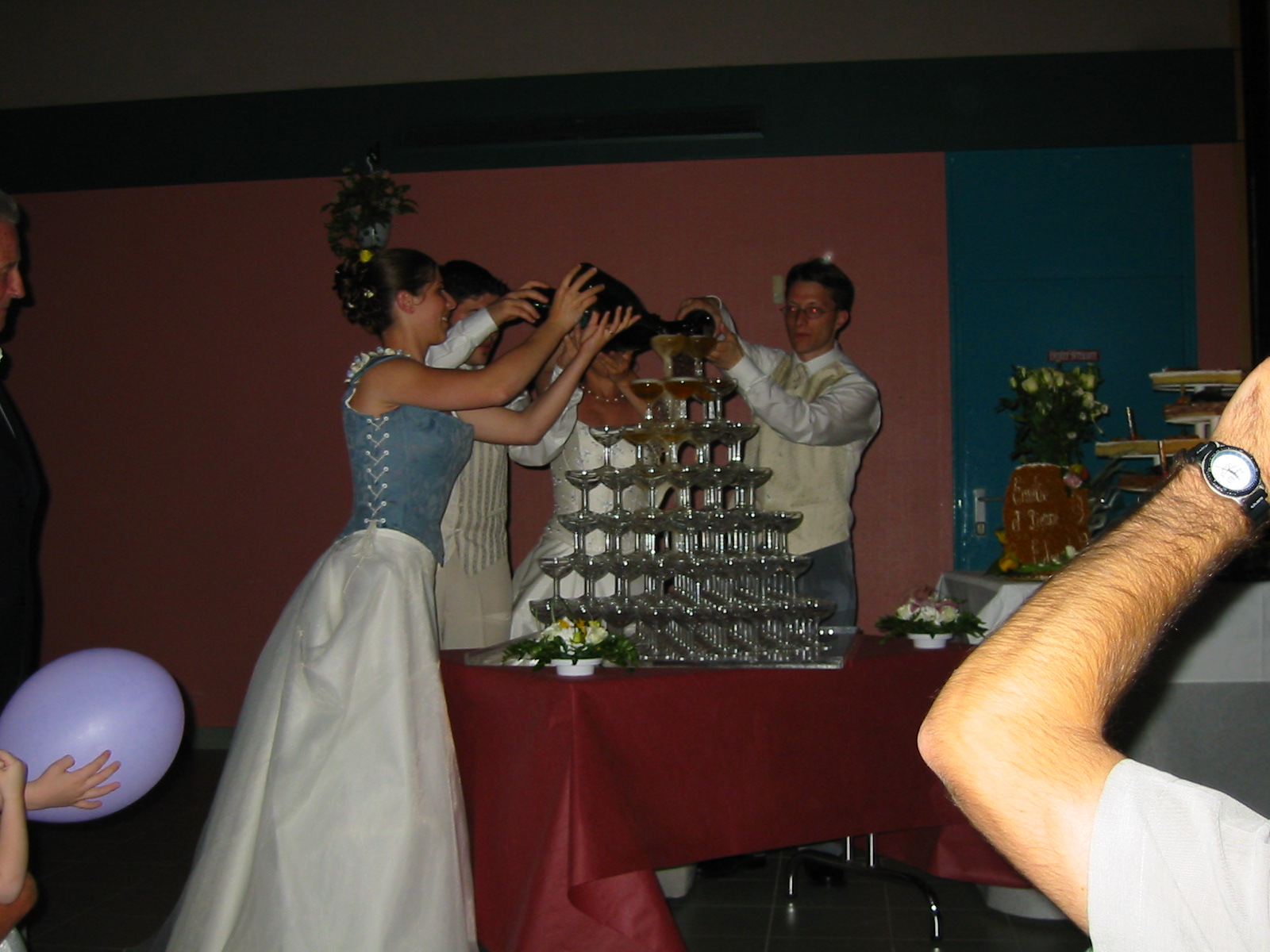 103-0385_IMG.JPG - 